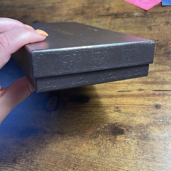 GUCCI - small 5”x9” box and  packaging - EUC - Picture 6 of 6